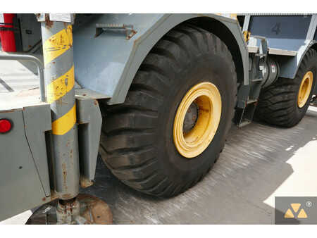 ninguno  Grove RT700E (36)