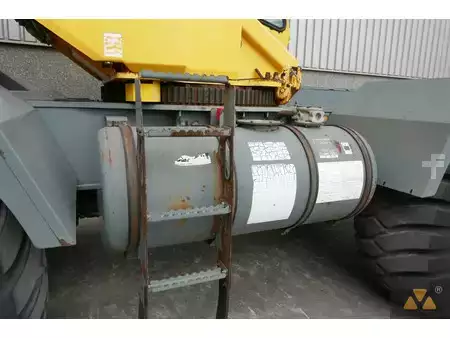 nessuno  Grove RT700E (33)