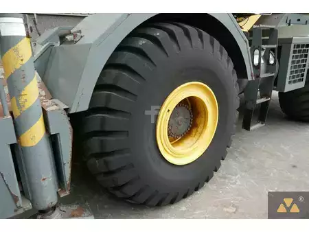 nessuno  Grove RT700E (38)