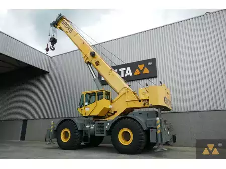 nessuno  Grove RT700E (6)