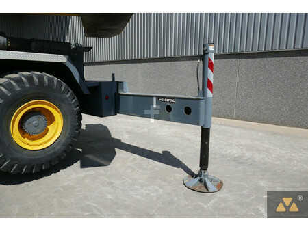 geen  Grove RT650E (35)