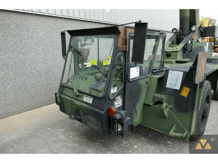 žádný  Terex LRT110 Ex-Army (14)