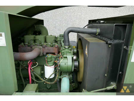 žádný  Terex LRT110 Ex-Army (27)