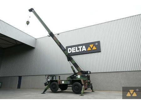 žádný  Terex LRT110 Ex-Army (3)