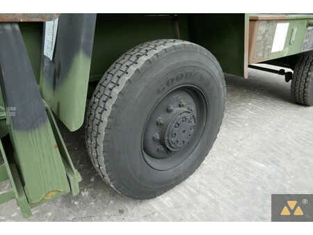 žádný  Terex LRT110 Ex-Army (36)