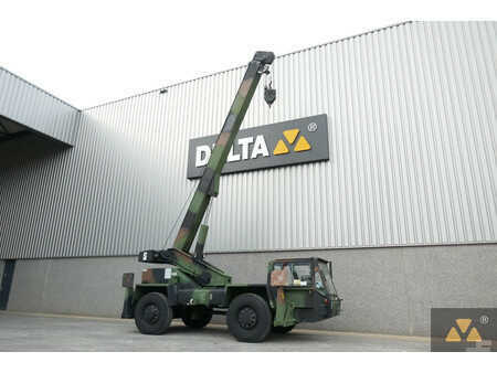 žádný  Terex LRT110 Ex-Army (9)