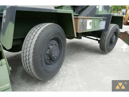 žádný  Terex LRT110 Ex-Army (22)