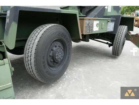 žádný  Terex LRT110 Ex-Army (23)