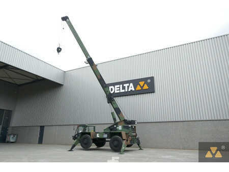 žádný  Terex LRT110 Ex-Army (3)