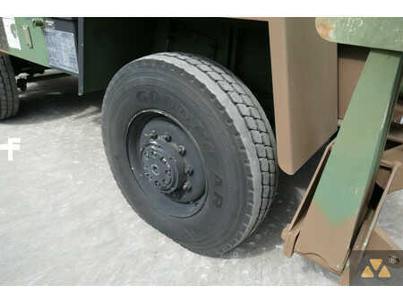 žádný  Terex LRT110 Ex-Army (33)