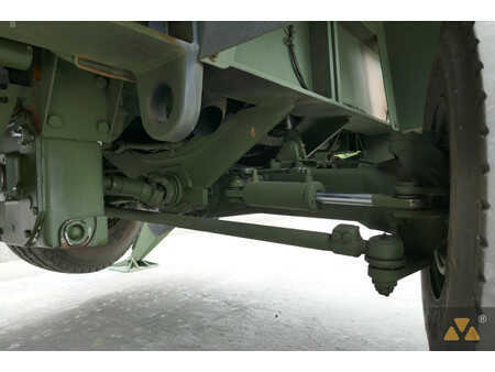 žádný  Terex LRT110 Ex-Army (37)