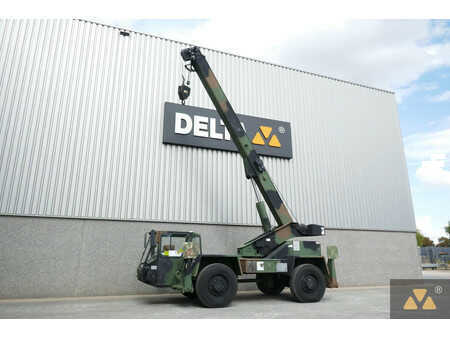 žádný  Terex LRT110 Ex-Army (4)