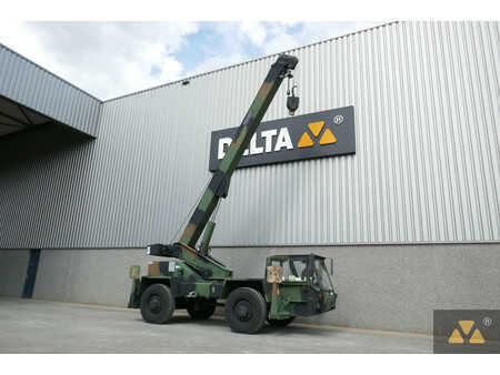 žádný  Terex LRT110 Ex-Army (9)