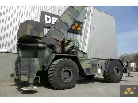 Nenhum  Grove RT875 Ex-army (11)