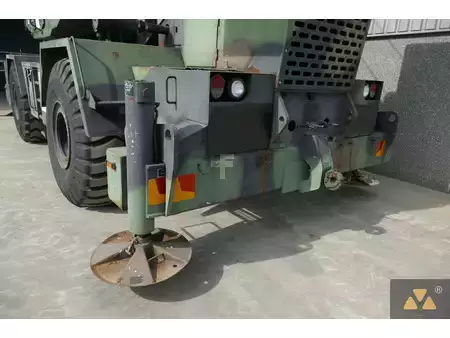 Nenhum  Grove RT875 Ex-army (20)