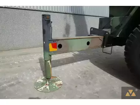 Nenhum  Grove RT875 Ex-army (25)