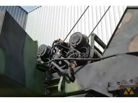 Nenhum  Grove RT875 Ex-army (27)