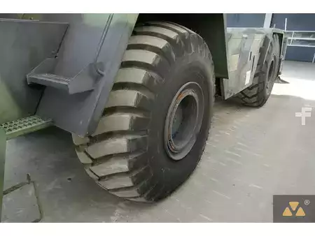 Nenhum  Grove RT875 Ex-army (38)