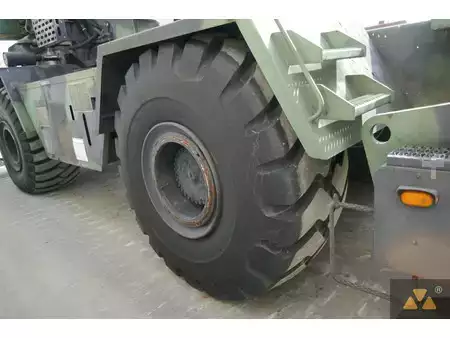 Nenhum  Grove RT875 Ex-army (39)