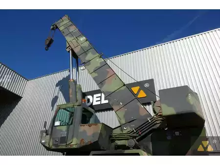 Nenhum  Grove RT875 Ex-army (11)