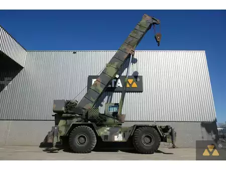 Nenhum  Grove RT875 Ex-army (2)