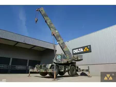 Nenhum  Grove RT875 Ex-army (3)