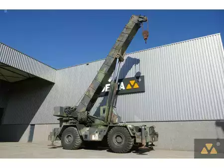 Nenhum  Grove RT875 Ex-army (8)