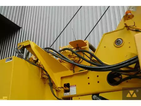 nessuno  Grove RT890E (25)