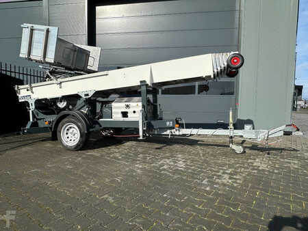 brak  Böcker Bocker Avario HD26, 2020, only 85 hours, like new (2)