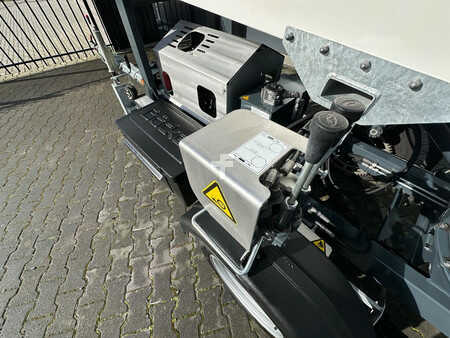 brak  Böcker Bocker Avario HD26, 2020, only 85 hours, like new (9)