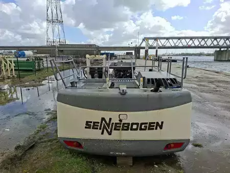 Nenhum  Sennebogen 830 E K17 (only upperstructure with damaged cabin) (3)