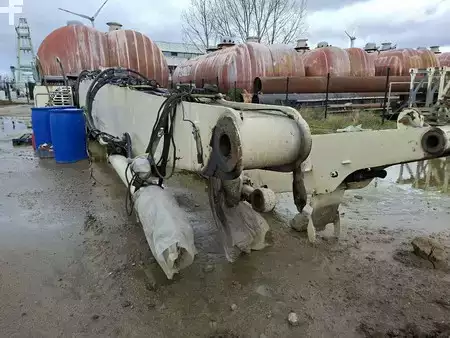 Nenhum  Sennebogen 830 E K17 (only upperstructure with damaged cabin) (7)