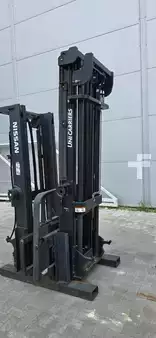geen  UniCarriers DX 15 (2)