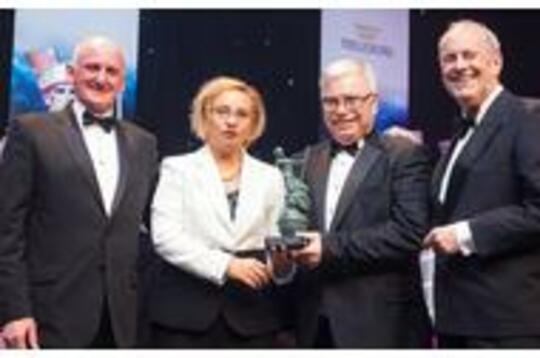 Carer vince il FLTA Award 