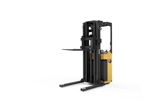 Cat Lift Trucks introduces wide straddle stacker models