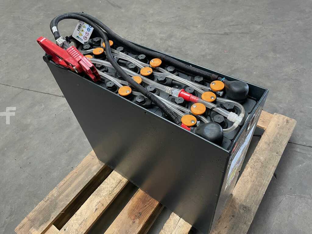 113_BAT-2025-527-1.jpg?v=1761538911