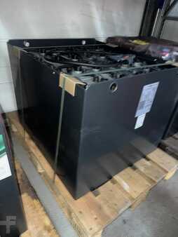 PzS 2023  [div] 48V Batterie 690AH Bj.2023 (2)