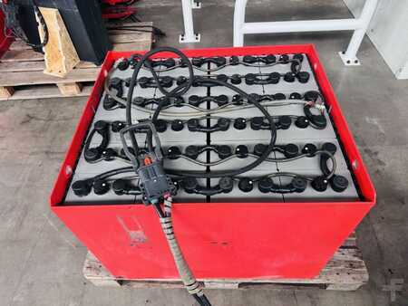 PzS 2016  Hawker 48V Batterie 690AH Bj.2016 74% (2)