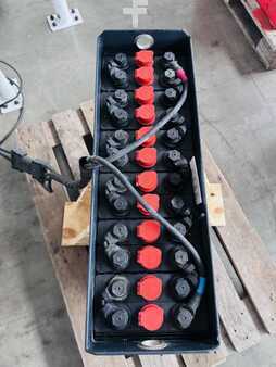 PzS 2016  Midac 24V Batterie 250 AH Bj.2016 65% (2)