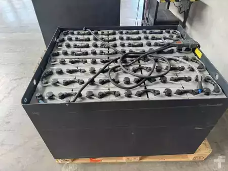 PzS 2021  AIM 80V Batterie 625 AH Bj.2021 85% (2)