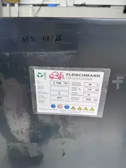 Свинцева кислота 2019  Hoppecke 80V Batterie 775 AH Bj.2019 Leistung 81% (4)