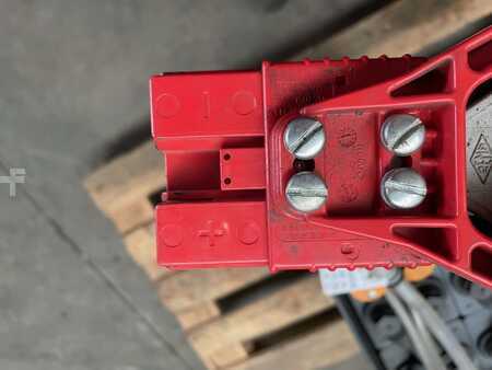 Neznámý 2019  Midac 24 Volt I 2 PZS 250 (4)