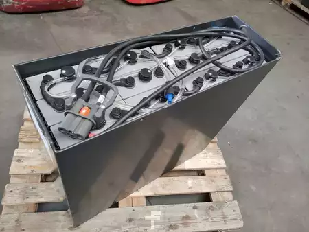 Plomo ácido 2022  I.B.V. 24V   4 PzS 620 (1)