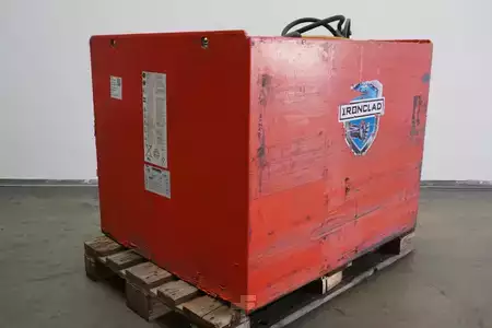 Baterie ostatní 2020  Hawker 80 Volt 5 PzQ 860 Ah (1)