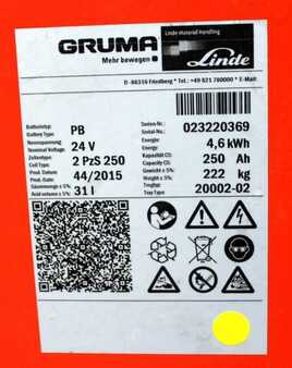kwasowo-ołowiowy 2015 GRUMA 24 Volt 2 PzS 250 Ah (5)