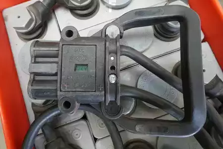 Gelové 2014  GRUMA 24 Volt 3 PzV 213 Ah (4)