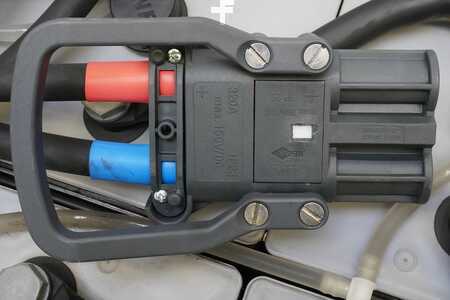 PzS  2018  GNB 48 Volt 10 PzS 1250 Ah (4)