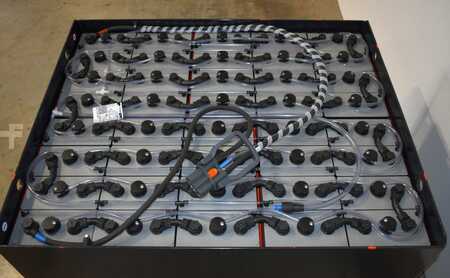 PzS 2025  GRUMA 80 Volt 5 PzS 775 Ah (3)