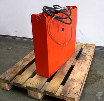 Batería otros 2014  GRUMA 24 Volt 2 PzB 150 Ah (2)