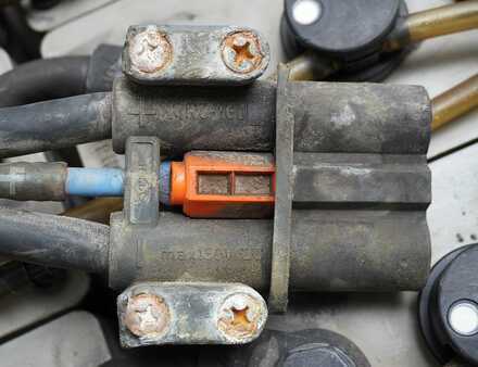 PzS 2017  GRUMA 80 Volt 5 PzS 775 Ah (4)